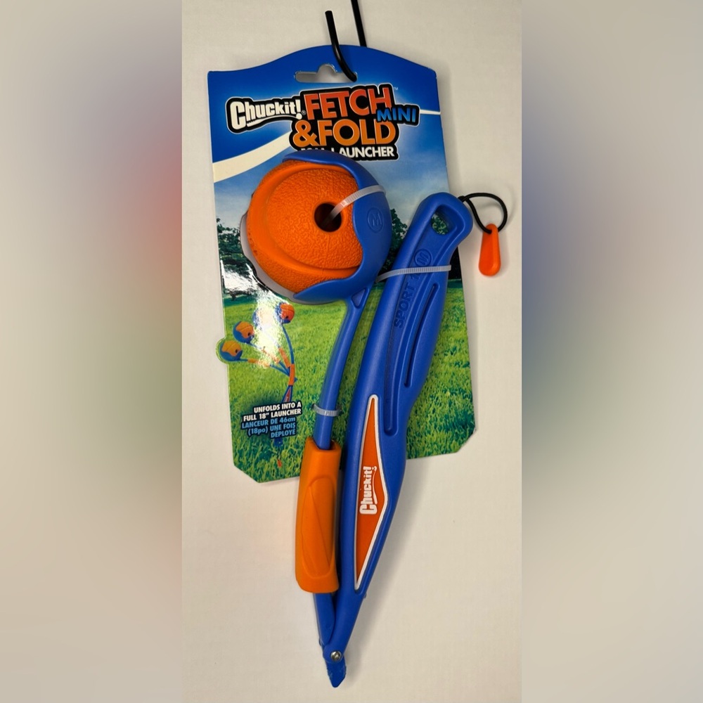 Chuck-It! Fetch & Fold Mini Launcher - Blue and Orange